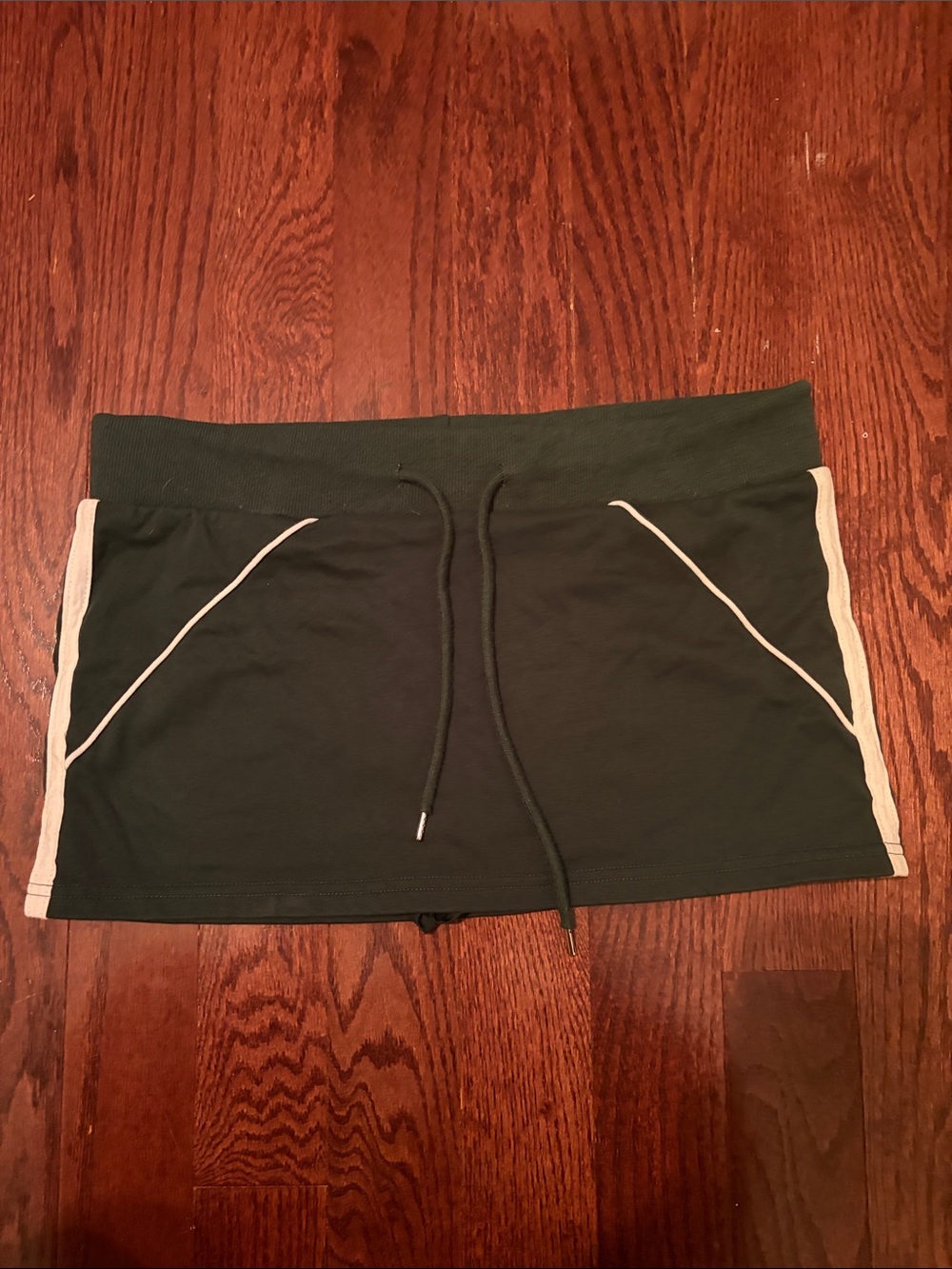 Edikted Women’s Dark Green Drawstring Sport Skort